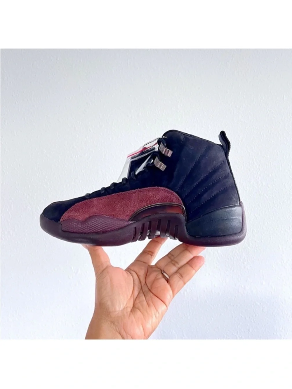 Nike Air Jordan 12 Retro SP X A Ma Maniére Women’s Sneakers